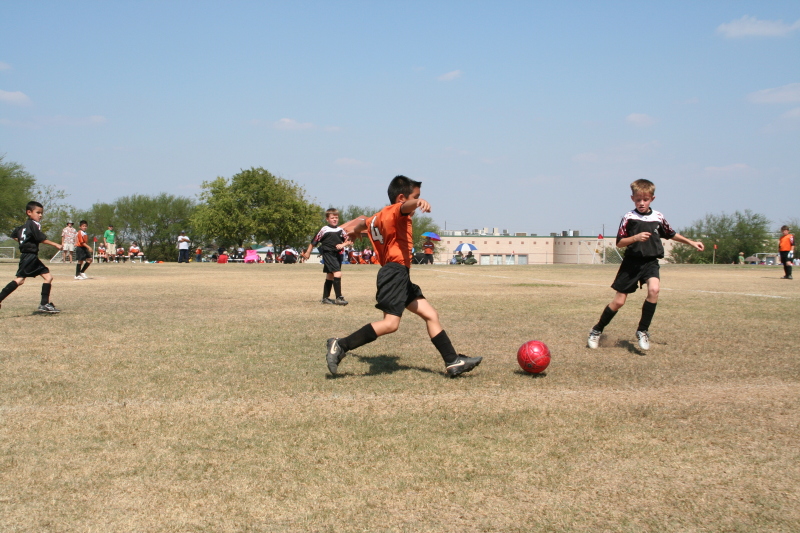 2008-09-20-TigerSharks-Soccer-095-Juan.JPG