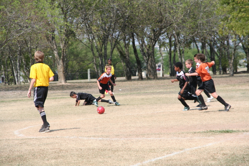 2008/09(September)/20-TigerSharks/800x600_2008-09-20-TigerSharks-Soccer-142-Chance-Matthew.JPG