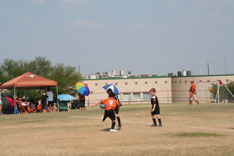 2008-09-20-TigerSharks-Soccer-158-Zeke.JPG