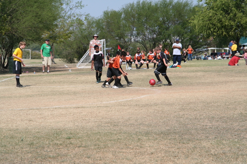 2008-09-20-TigerSharks-Soccer-170-Zeke.JPG