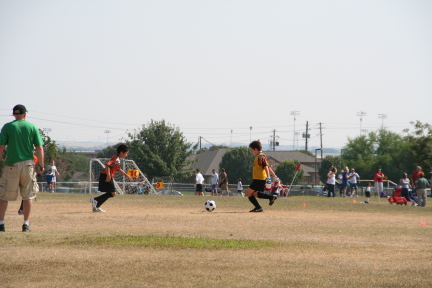 2008-09-20-TigerSharks-Soccer-012-Zeke-Matthew.JPG