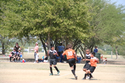 2008-09-20-TigerSharks-Soccer-014-Matthew-Juan.JPG
