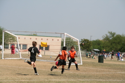 2008-09-20-TigerSharks-Soccer-140-Juan.JPG