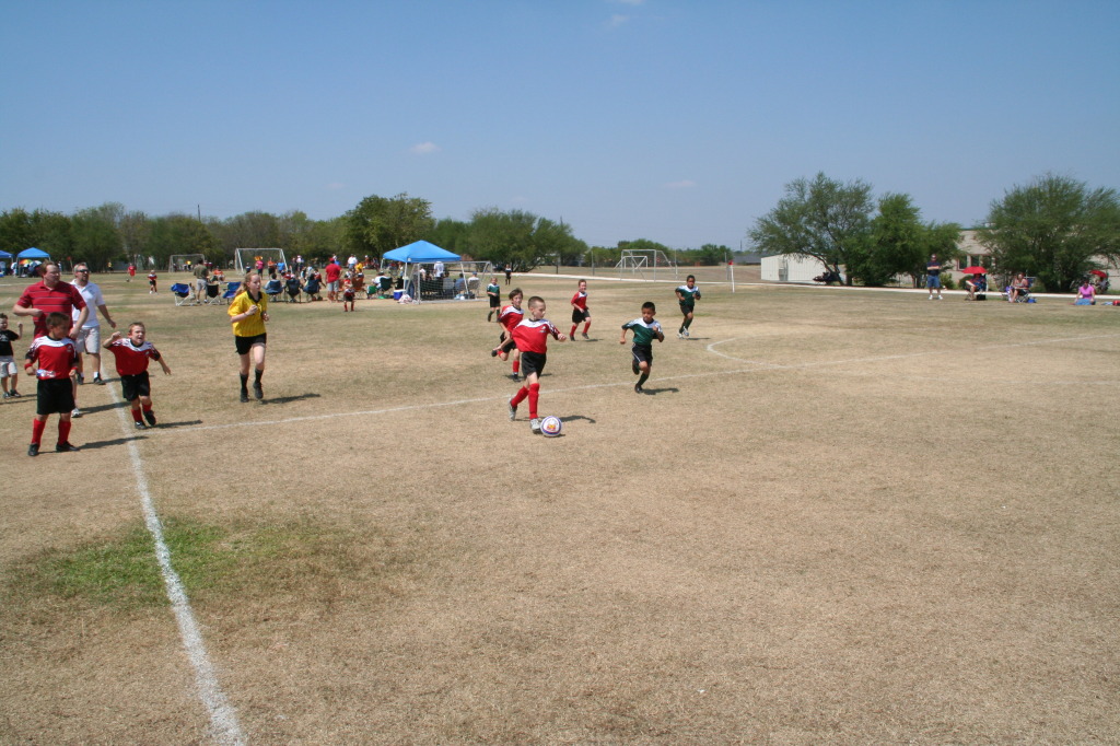 2008/09(September)/20-Titans/1024x768_2008-09-20-Titans-Soccer-45.JPG