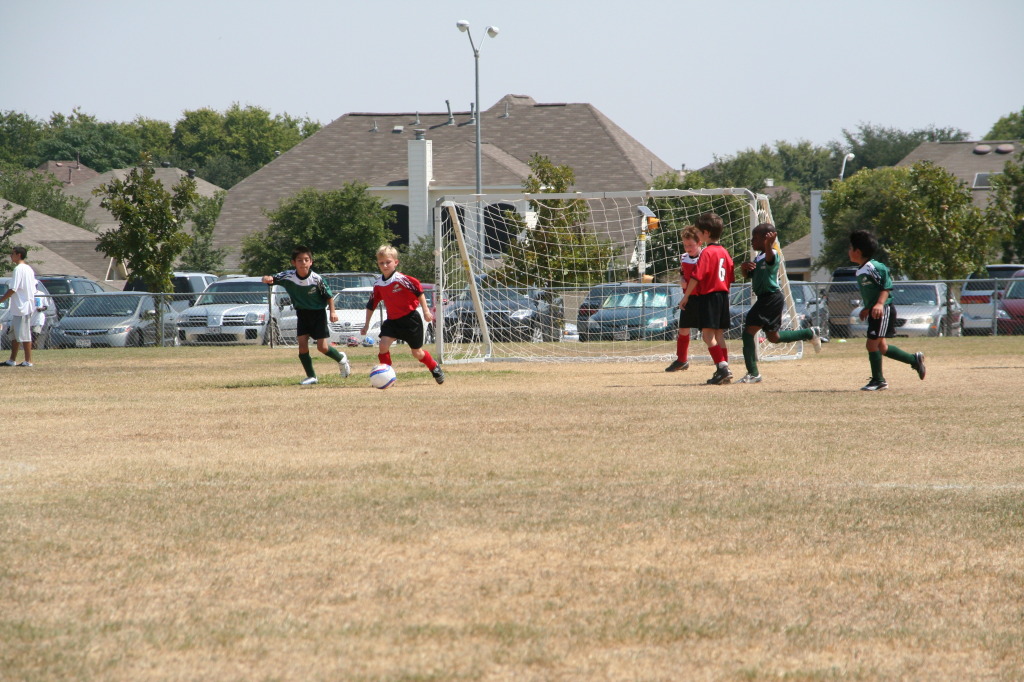 2008/09(September)/20-Titans/1024x768_2008-09-20-Titans-Soccer-53-Dax.JPG