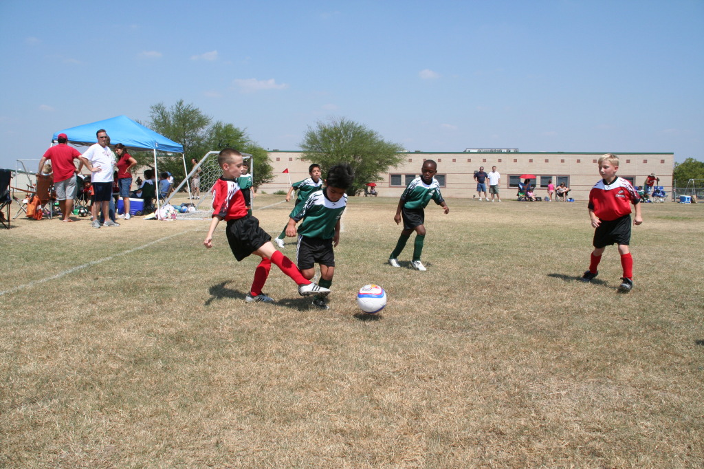 2008/09(September)/20-Titans/1024x768_2008-09-20-Titans-Soccer-73.JPG