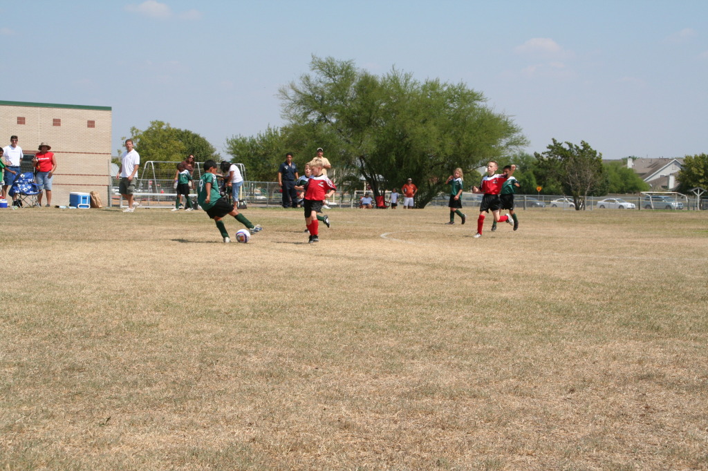 2008/09(September)/20-Titans/1024x768_2008-09-20-Titans-Soccer-77.JPG