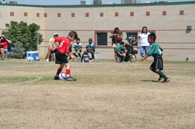 2008-09-20-Titans-Soccer-21-Dax.JPG