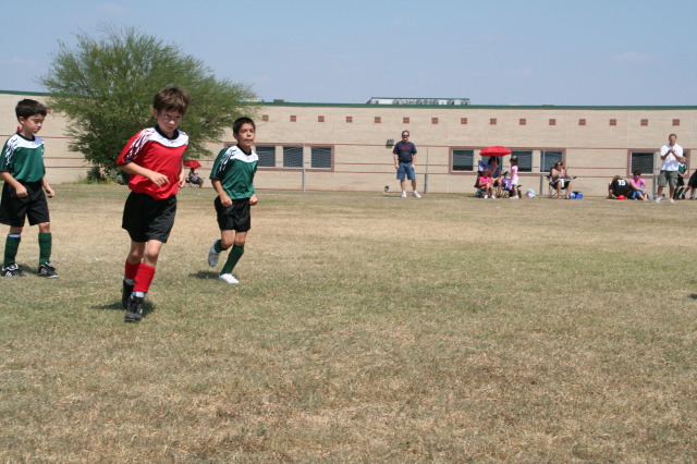 2008-09-20-Titans-Soccer-70-Dax.JPG