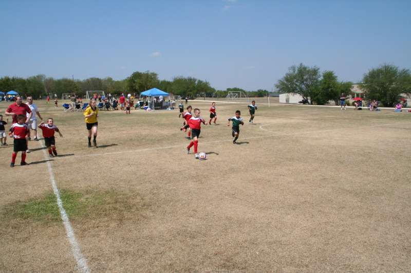 2008/09(September)/20-Titans/800x600_2008-09-20-Titans-Soccer-45.JPG