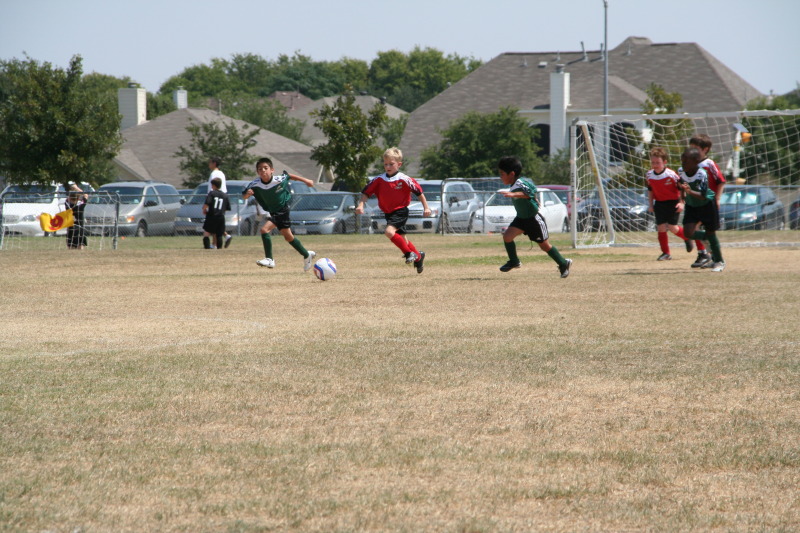 2008/09(September)/20-Titans/800x600_2008-09-20-Titans-Soccer-54-Dax.JPG