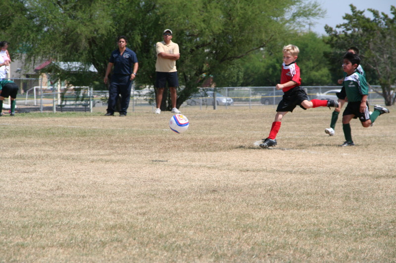 2008/09(September)/20-Titans/800x600_2008-09-20-Titans-Soccer-56.JPG