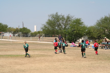 2008-09-20-Titans-Soccer-14-Dax.JPG
