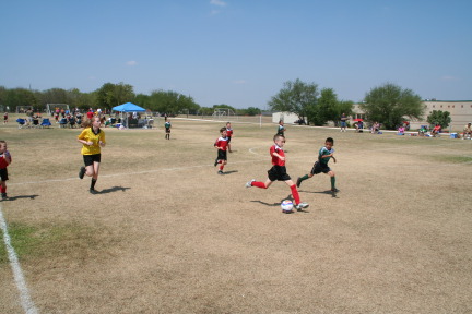 2008-09-20-Titans-Soccer-47-Dax.JPG