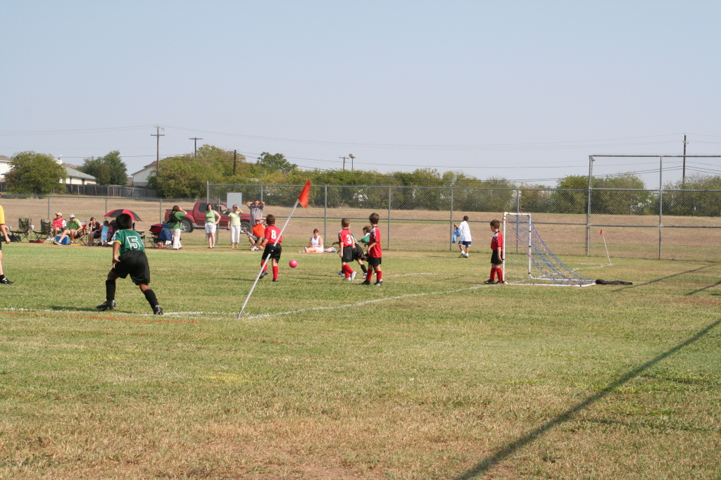 2008/09(September)/27-Titans/1024x768_2008-09-27-Titans-Soccer-10-Dax.JPG