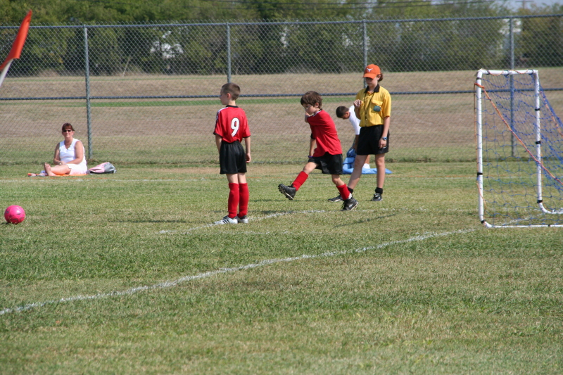 2008/09(September)/27-Titans/800x600_2008-09-27-Titans-Soccer-12-Dax.JPG