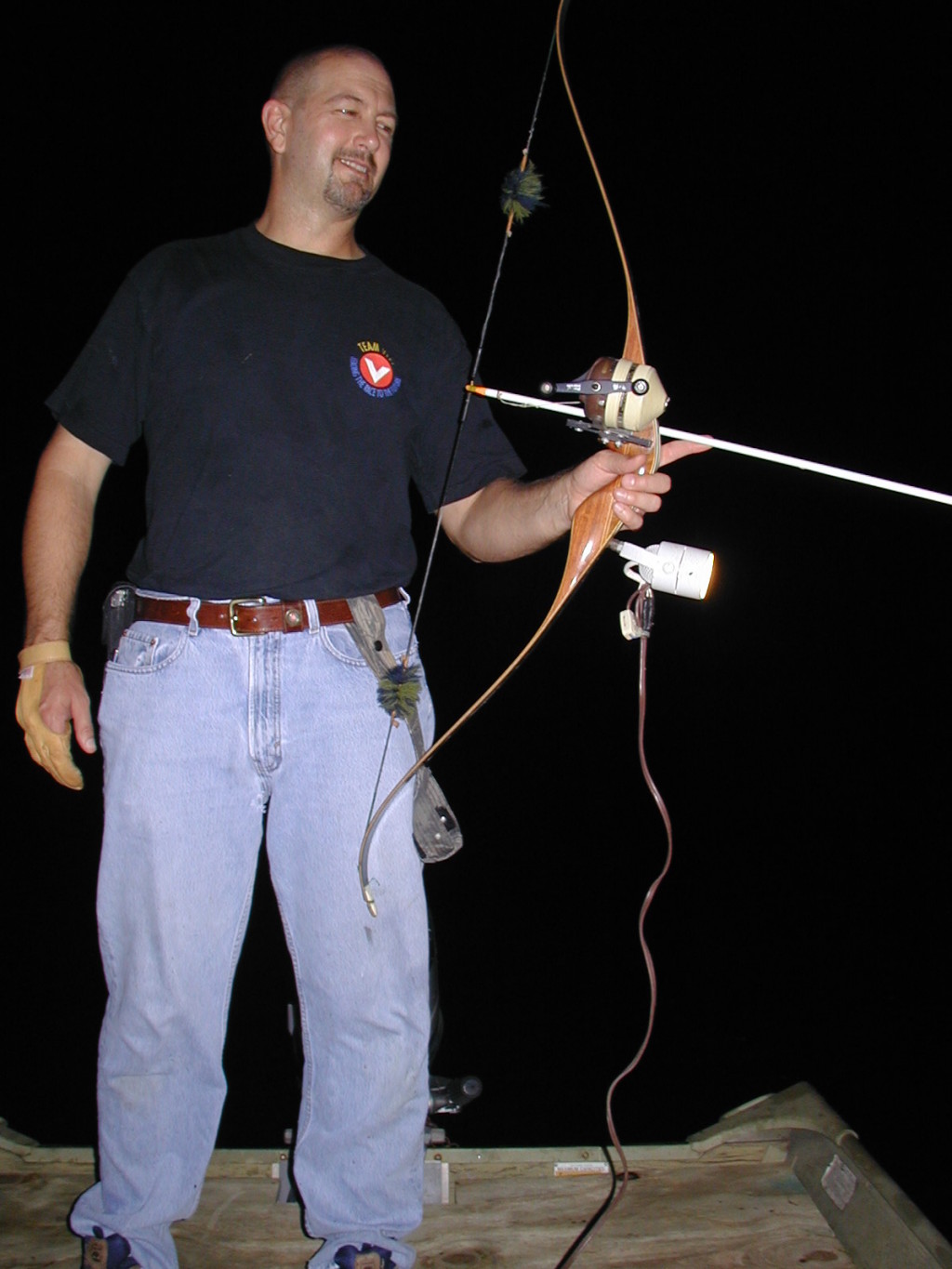 2008/09(September)/Bow-Fishing/1024x768_2008-09-12-Inks-Lake-Bow-Fishing-5-Mike.JPG