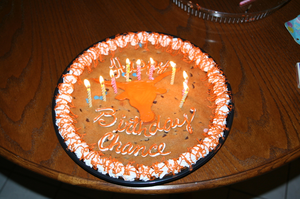 2008/10(October)/Chance-9th-Bday/1024x768_2008-10-10-Chance-9th-Bday-146-Cookie.JPG