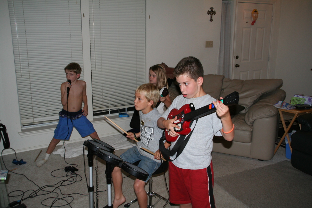 2008-10-10-Chance-9th-Bday-157-Andrew-JC-Kyla-Matthew.JPG