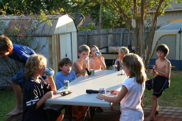 2008/10(October)/Chance-9th-Bday/640x480_2008-10-10-Chance-9th-Bday-144-Vale-Jack-Andrew-Case-JC-Dax-Kyla.JPG