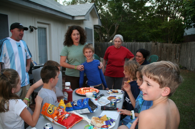 2008/10(October)/Chance-9th-Bday/640x480_2008-10-10-Chance-9th-Bday-151-Matthew-Case-Mark-Suzi-Susana-Marlene-Vale-Jack.JPG