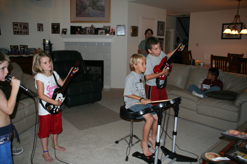 2008/10(October)/Chance-9th-Bday/800x600_2008-10-10-Chance-9th-Bday-159-Andrew-Kyla-JC-Suzi-Matthew-Juan.JPG