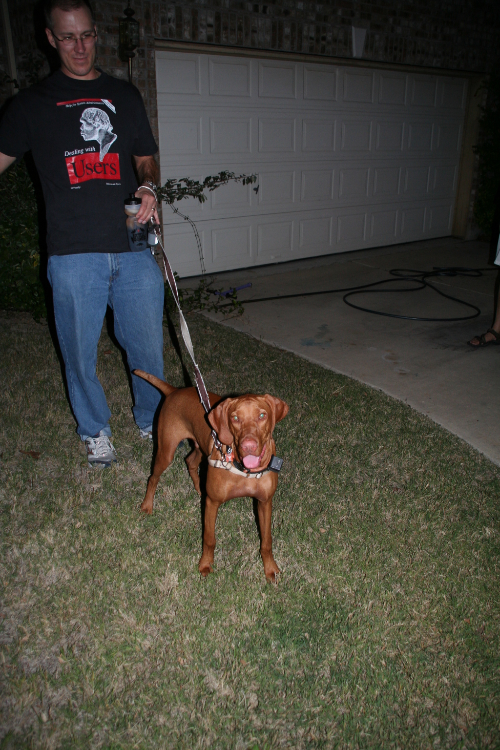 2008/10(October)/Halloween/1024x768_2008-10-31-Halloween-09-Travis-Bevo.JPG