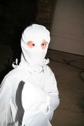2008-10-31-Halloween-04-Chance.JPG
