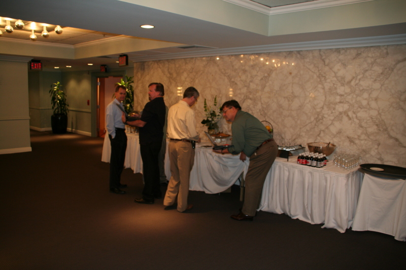 2008-10-23-Washington-DC-ITOC-Region1-02-Airmagnet-search-Rob-Mike-Rob-Stan.JPG