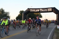 2008/10(October)/Outlaw-Trail-100/2008-10-18-Outlaw-Trail-100-1.jpg