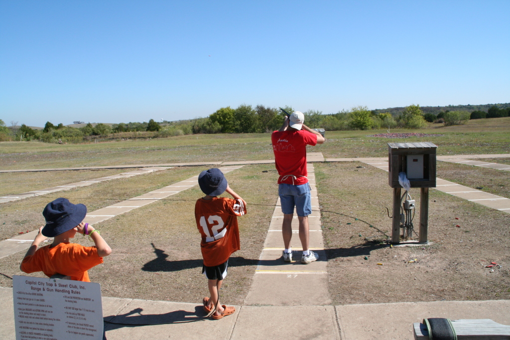 2008/10(October)/Skeet-Range/1024x768_2008-10-19-Skeet-Range-19-Chance-Stan-Dax.JPG