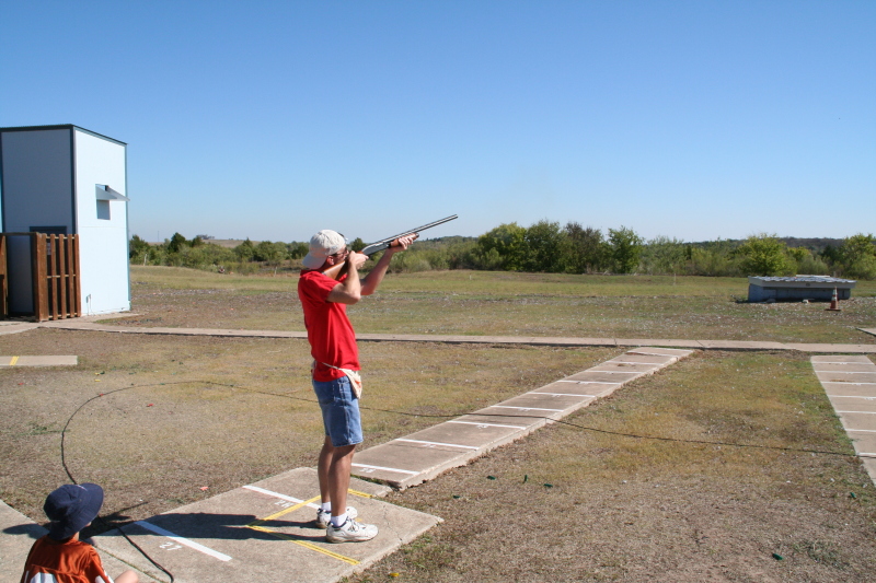 2008/10(October)/Skeet-Range/800x600_2008-10-19-Skeet-Range-11-Chance-Stan.JPG