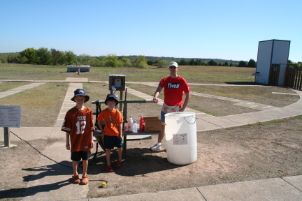 2008-10-19-Skeet-Range-01-Chance-Dax-Stan.JPG