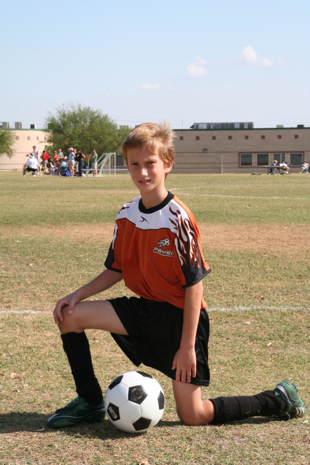 2008/10(October)/TigerSharks-Soccer/1024x768_2008-10-04-TigerSharks-22-Chance.JPG