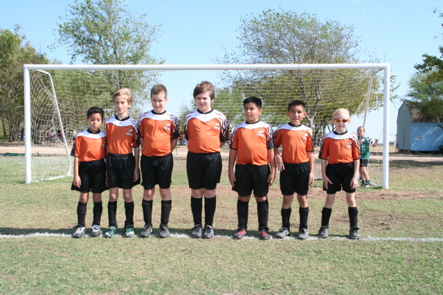 2008/10(October)/TigerSharks-Soccer/640x480_2008-10-04-TigerSharks-33-Jonathan-Chance-Matthew-Brandon-Paul-Juan-Will.JPG