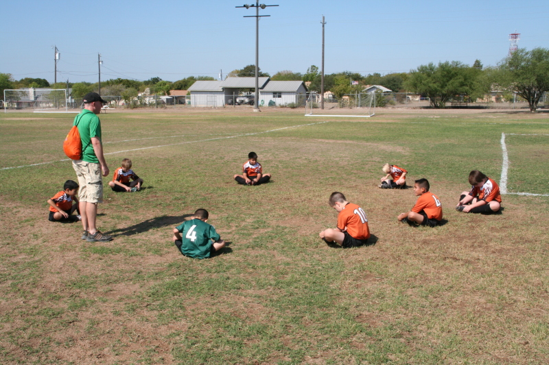2008/10(October)/TigerSharks-Soccer/800x600_2008-10-04-TigerSharks-37-Mark-Jonathan-Chance-Matthew-Brandon-Paul-Juan-Will.JPG