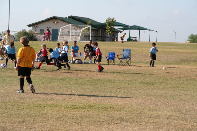 2008/10(October)/Titans-Soccer/640x480_2008-10-04-Titans-37-Dax-Hudson.JPG