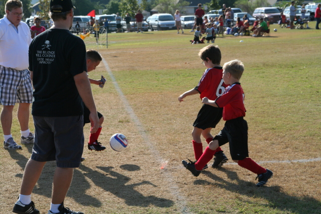 2008/10(October)/Titans-Soccer/640x480_2008-10-04-Titans-38-Dax-Hudson.JPG