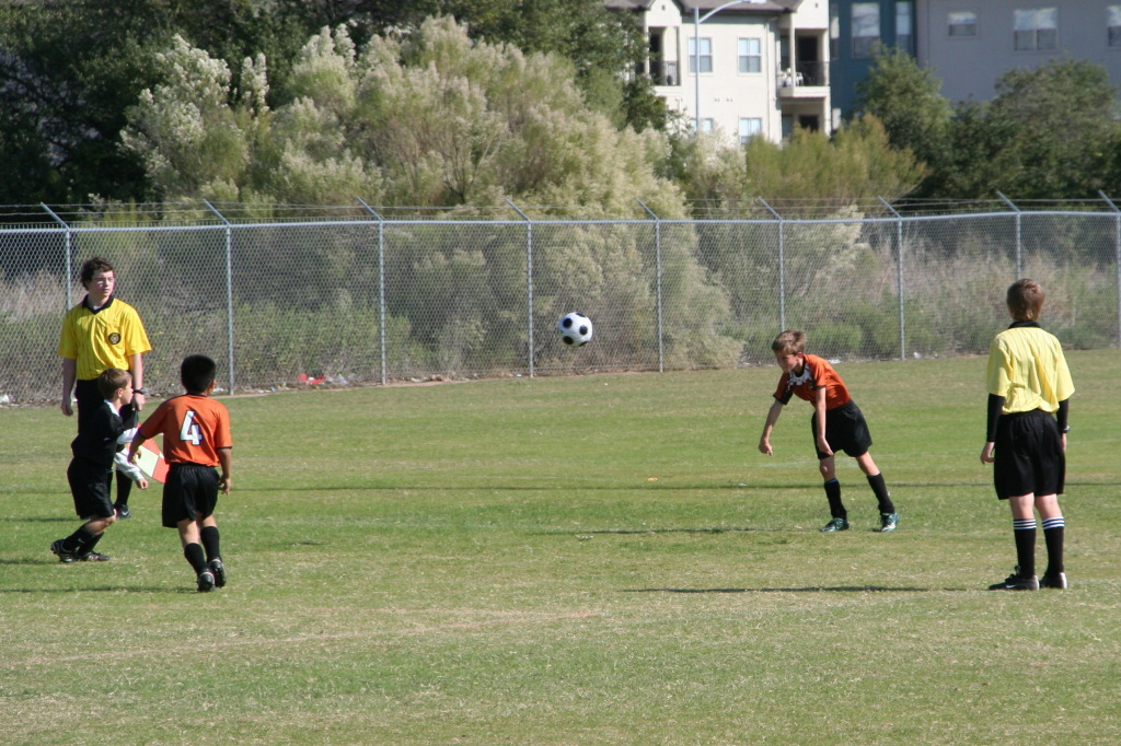 2008/11(November)/01-Tigersharks/2008-11-01-TigerSharks-tournament-01-Chance-Juan.JPG