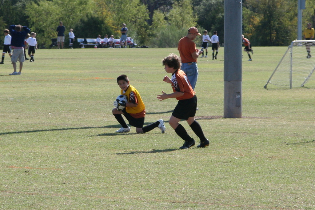 2008/11(November)/01-Tigersharks/1024x768_2008-11-01-TigerSharks-tournament-04-Zeke-Nicholas.JPG