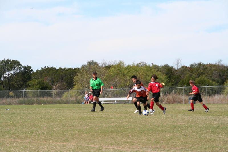 2008/11(November)/02-Tigersharks/800x600_2008-11-02-TigerSharks-29-Biran-Zeke.JPG