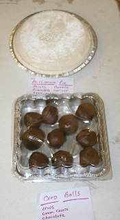 2008-11-22-Pack409-Bake-sale-07.jpg