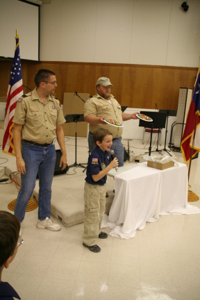 2008-11-22-Pack409-Bake-sale-26.JPG