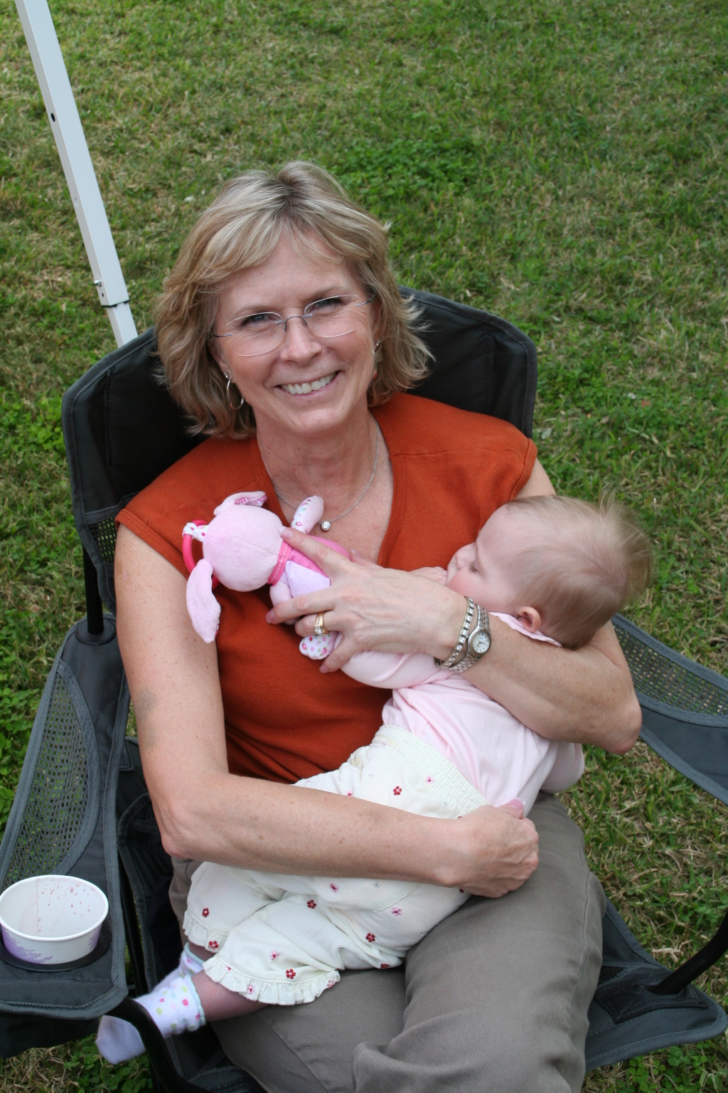2008/11(November)/ThanksGiving/1024x768_2008-11-27-ThanksGiving-15-Janeen-Sydney.JPG