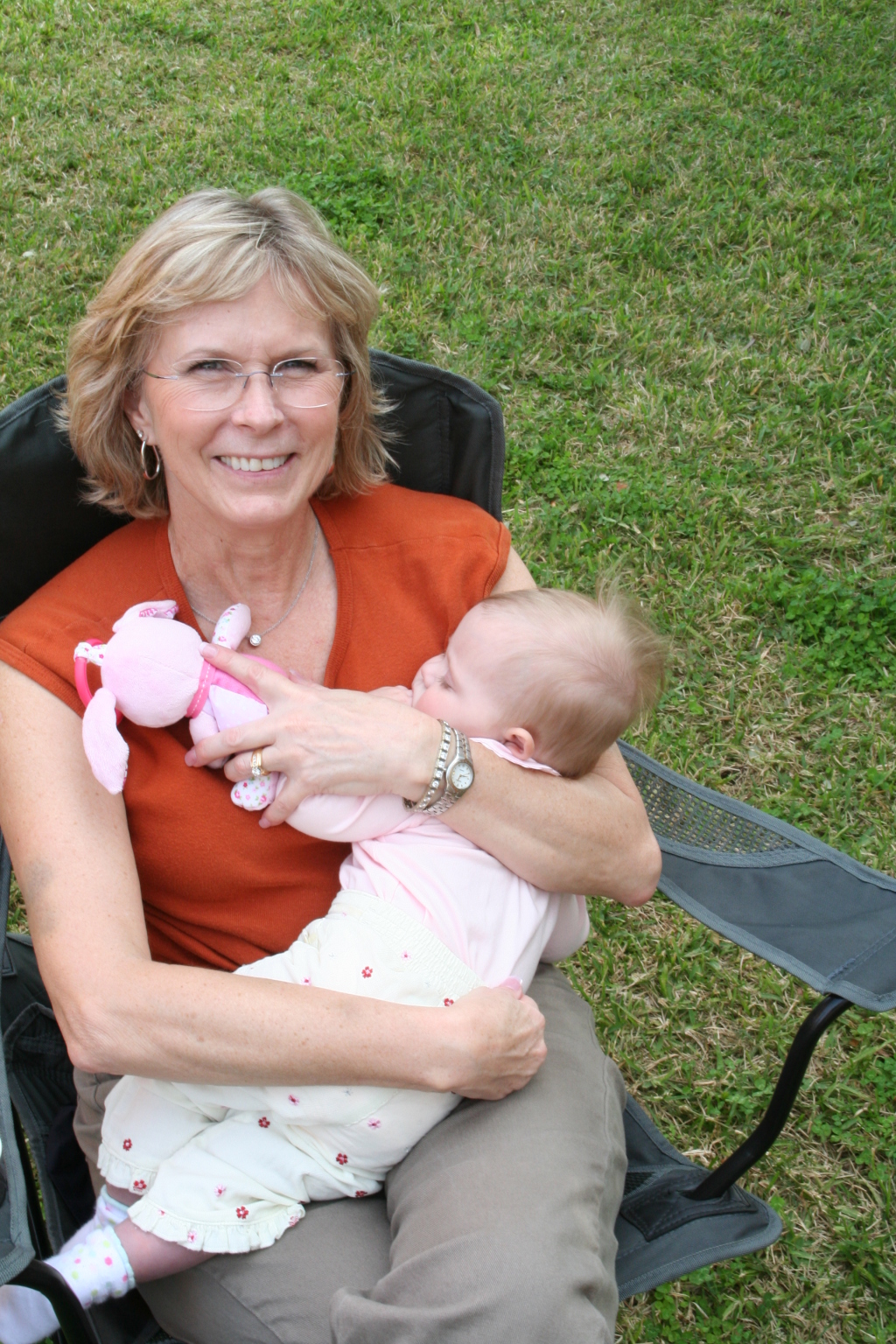 2008/11(November)/ThanksGiving/1024x768_2008-11-27-ThanksGiving-16-Janeen-Sydney.JPG
