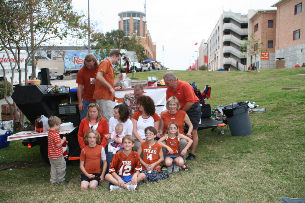2008/11(November)/ThanksGiving/1024x768_2008-11-27-ThanksGiving-64-Hildebrands-Family.JPG
