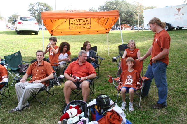 2008/11(November)/ThanksGiving/640x480_2008-11-27-ThanksGiving-18-Josh-Dax-Suzi-Heather-Jim-Janeen-Chance-Justin.JPG