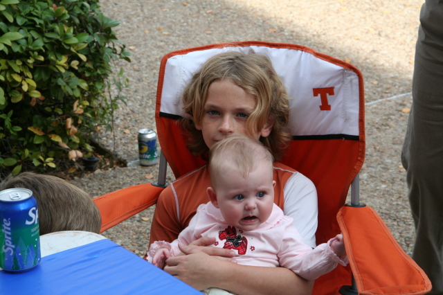 2008/11(November)/ThanksGiving/640x480_2008-11-27-ThanksGiving-34-Vale-Sydney.JPG