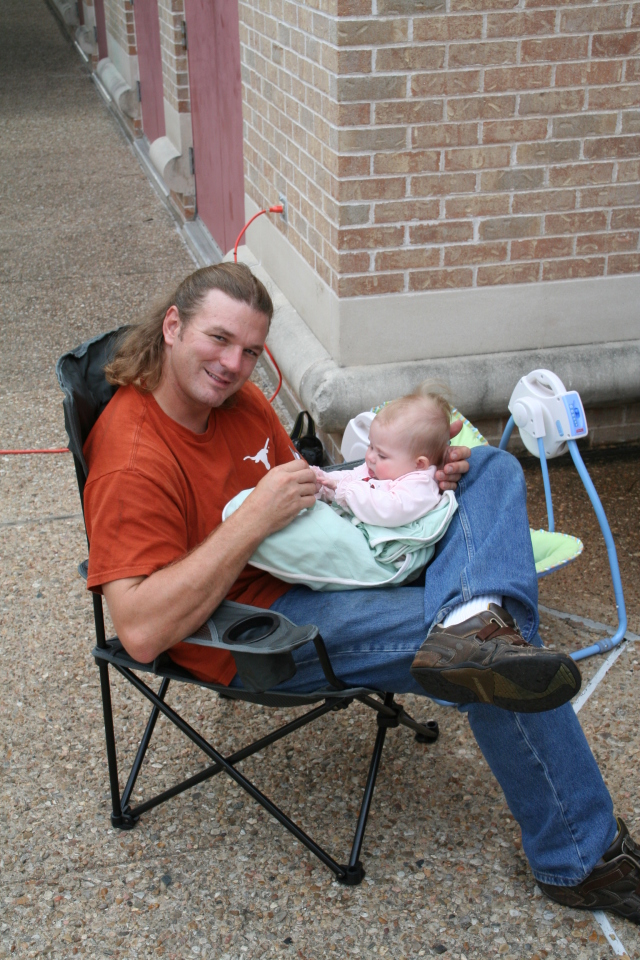 2008/11(November)/ThanksGiving/640x480_2008-11-27-ThanksGiving-62-Justin-Sydney.JPG