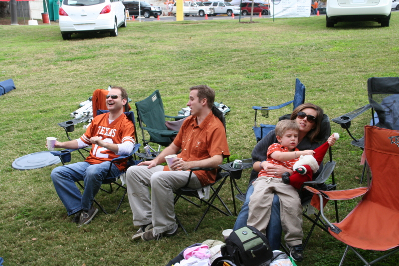 2008/11(November)/ThanksGiving/800x600_2008-11-27-ThanksGiving-09-Don-Josh-Heather-Ian.JPG